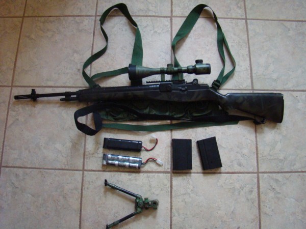 Sniper Fegyver M-14 Dsc01912